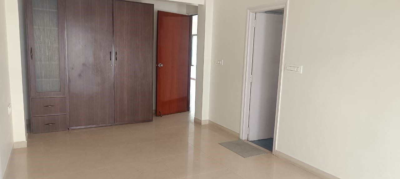 3 BHK Apartment for Rent in 28th Road Mumbai