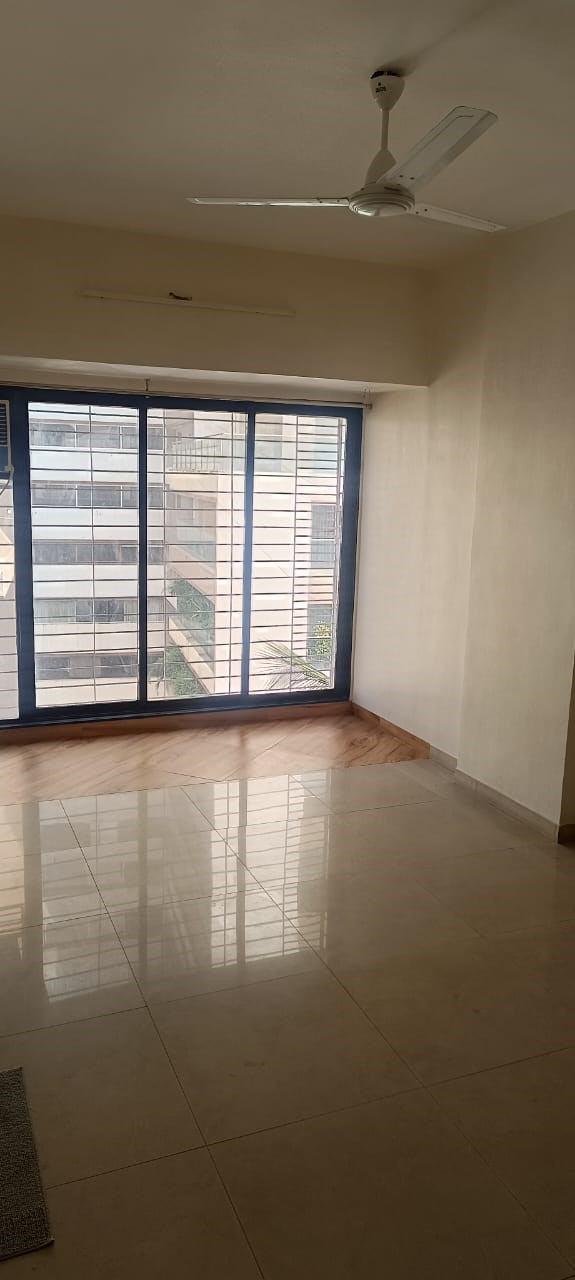 3 BHK Apartment for Rent in 28th Road Mumbai