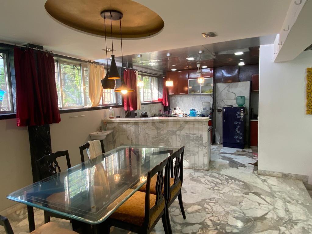 6 BHK Villa for Sale in Juhu Mumbai