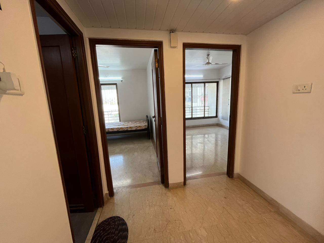 2 BHK Apartment for Rent in Khar West Mumbai