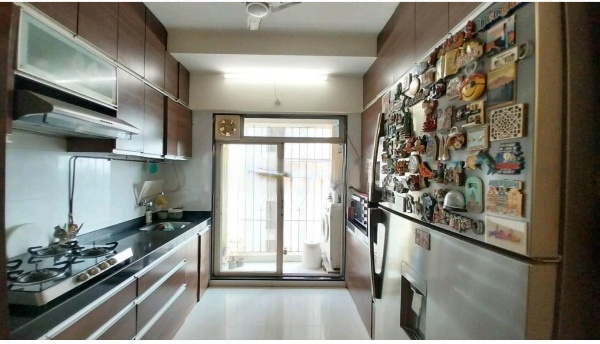 3 BHK Apartment for Sale in Kherwadi Rd Mumbai