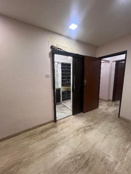 3 BHK Apartment for Rent in Bandra West Mumbai