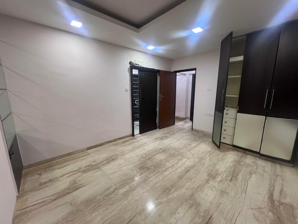 3 BHK Apartment for Rent in Bandra West Mumbai