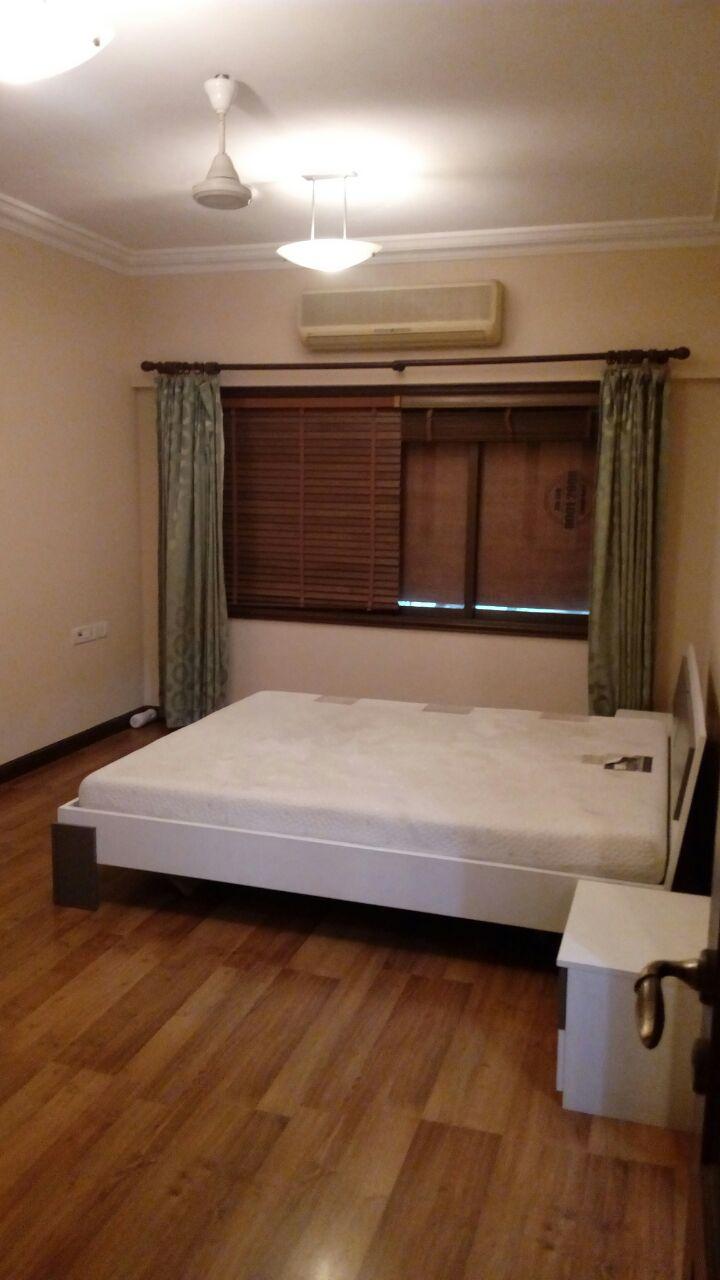 3 BHK Apartment for Rent in Pali Hill Mumbai