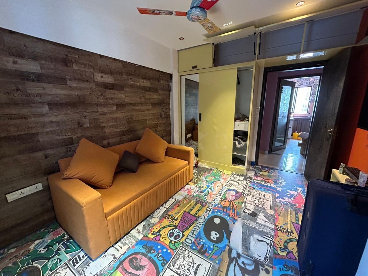 2 BHK Apartment for Rent in Pali Hill Mumbai
