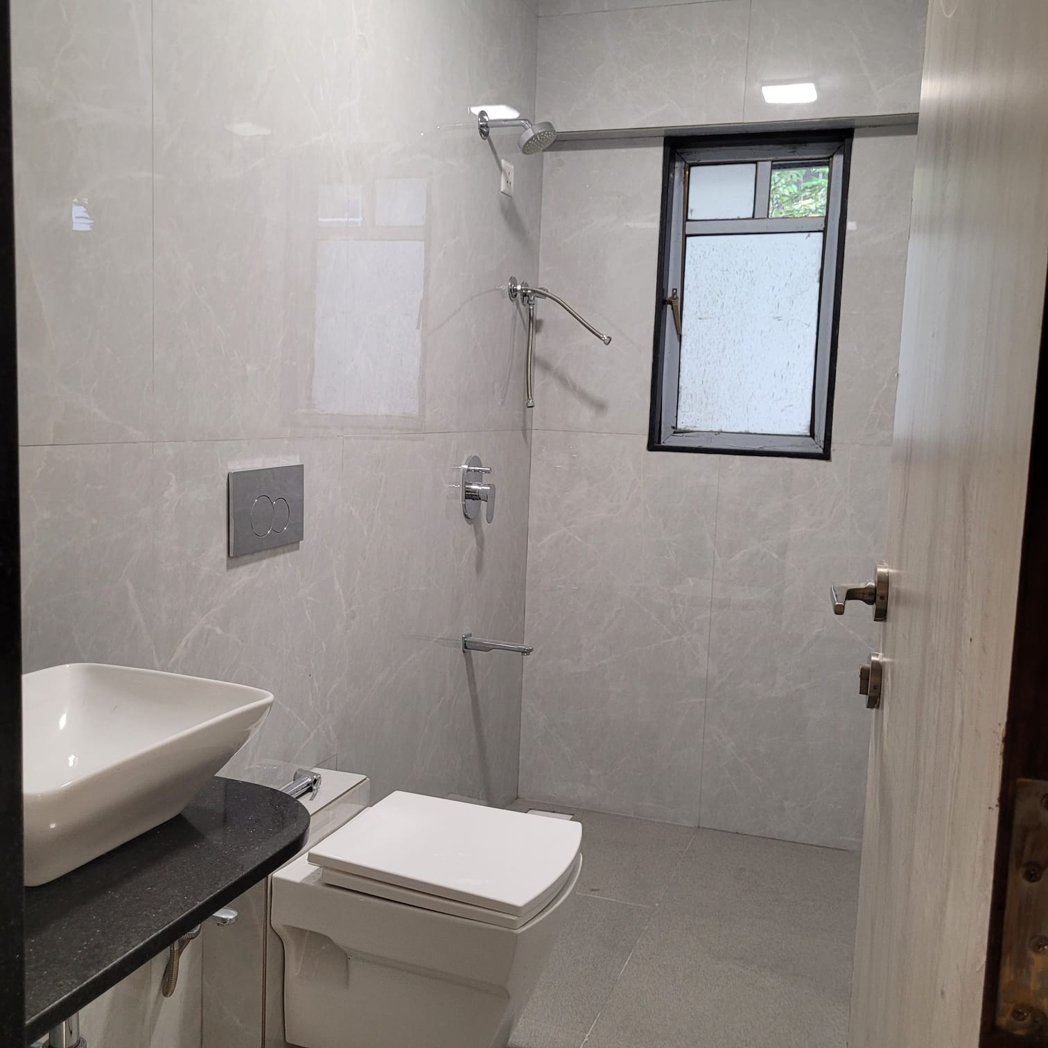 Apartment for Sale in Kalina Mumbai