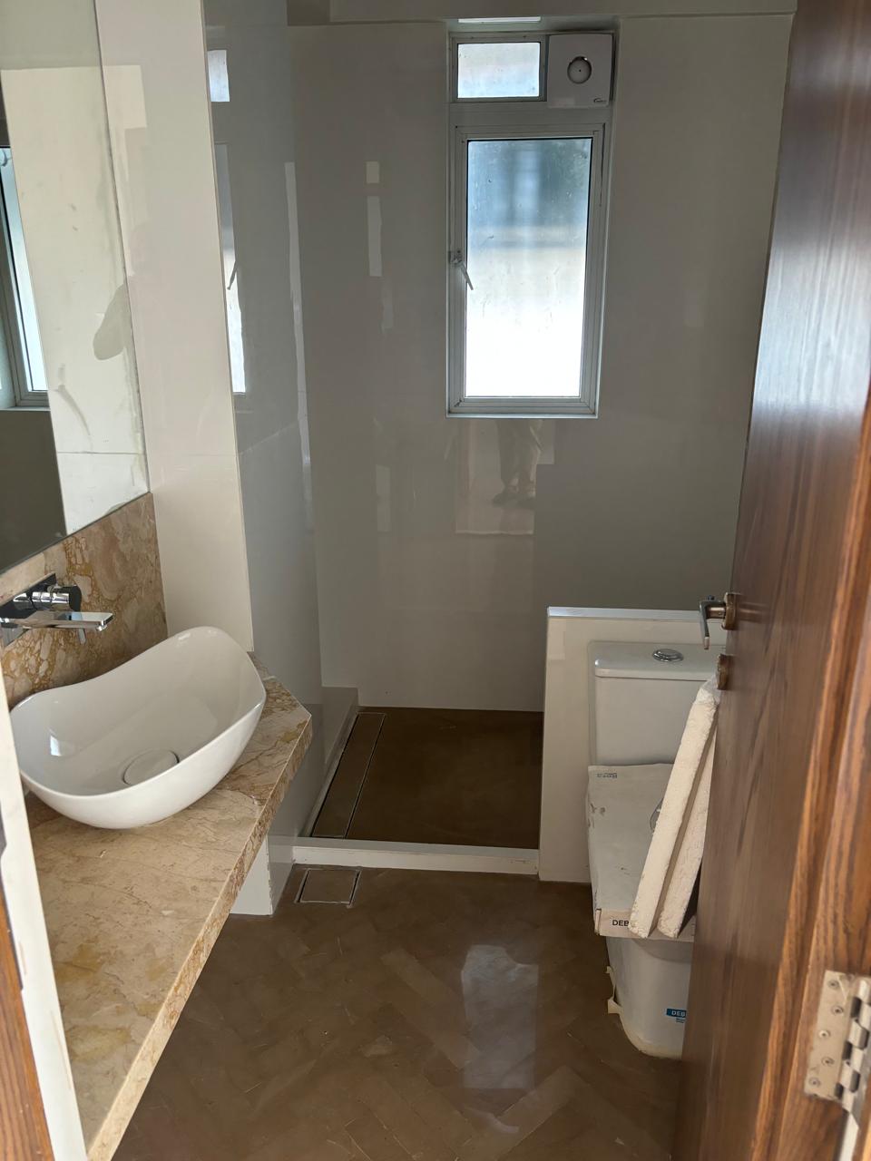 4 BHK Apartment for Sale in Navpada Mumbai