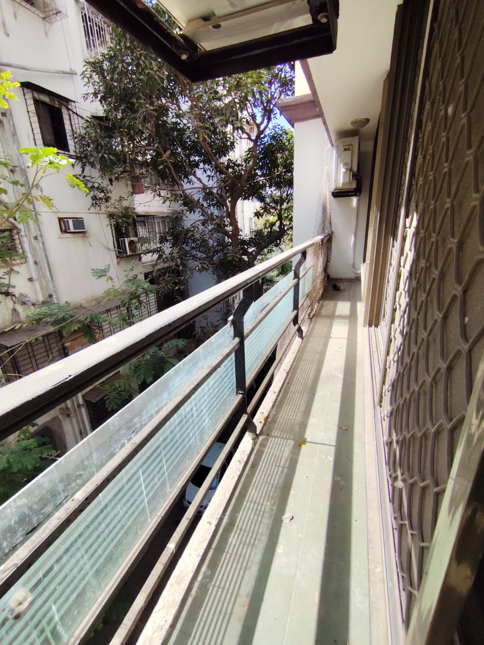 2 BHK Apartment for Rent in Khar West Mumbai