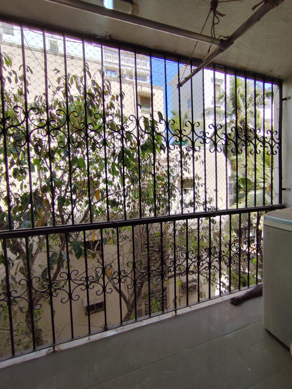 2 BHK Apartment for Rent in Khar West Mumbai