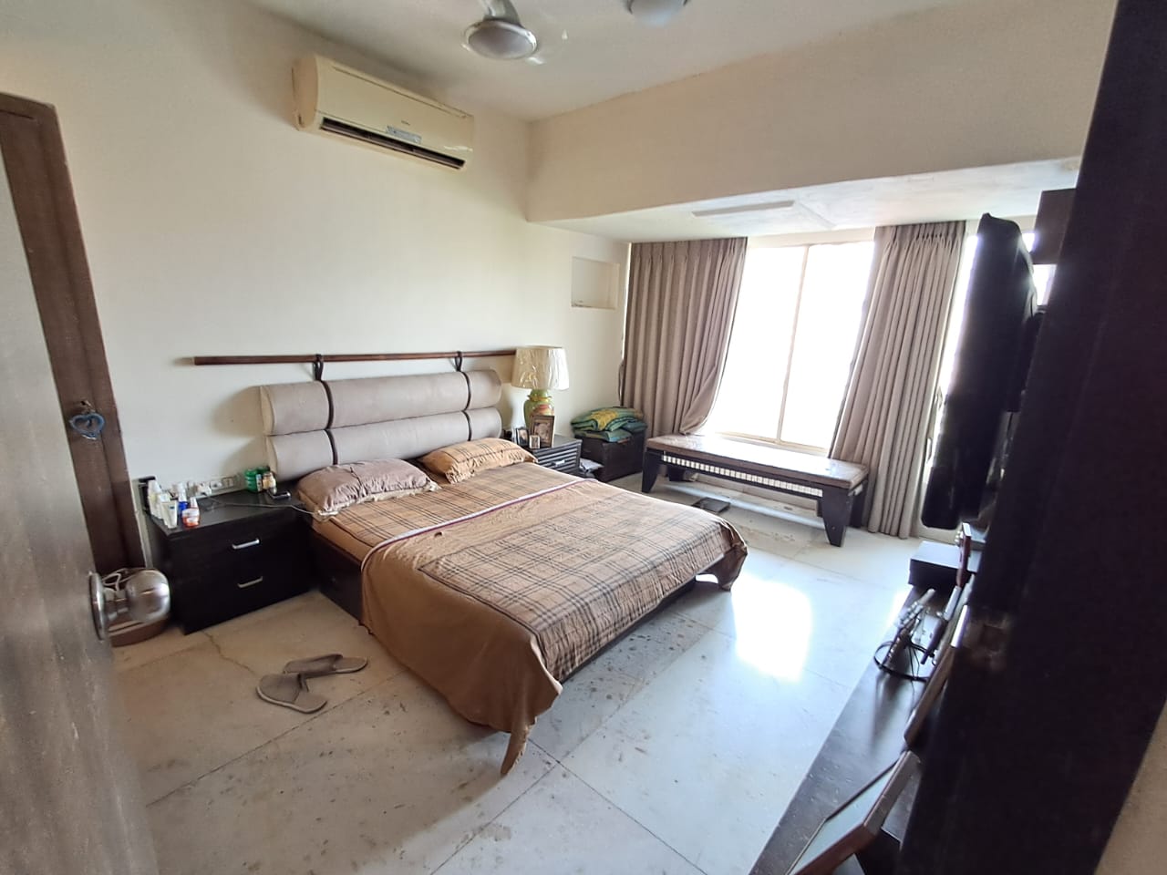 3 BHK Penthouse for Rent in Juhu Versova Link rd Mumbai