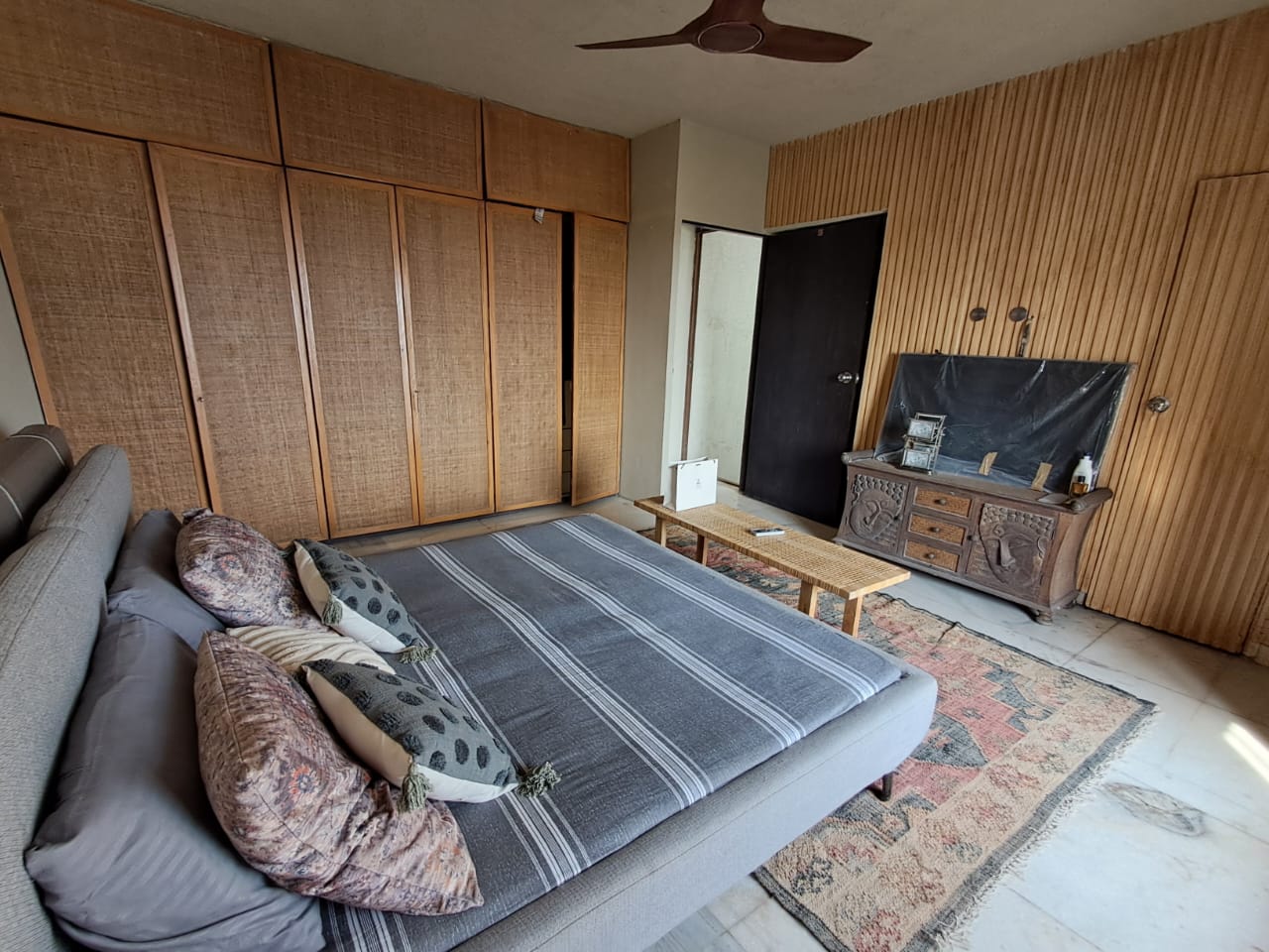 3 BHK Penthouse for Rent in Juhu Versova Link rd Mumbai