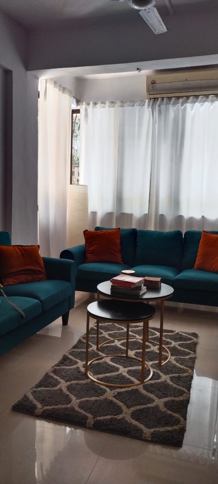 1 BHK Apartment for Rent in Juhu Mumbai