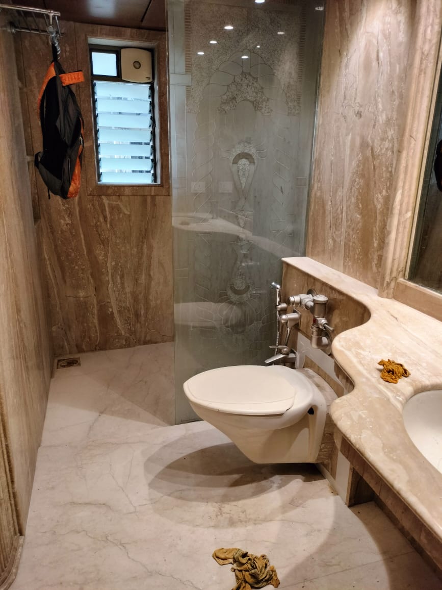 4 BHK Apartment for Rent in Bandra West Mumbai