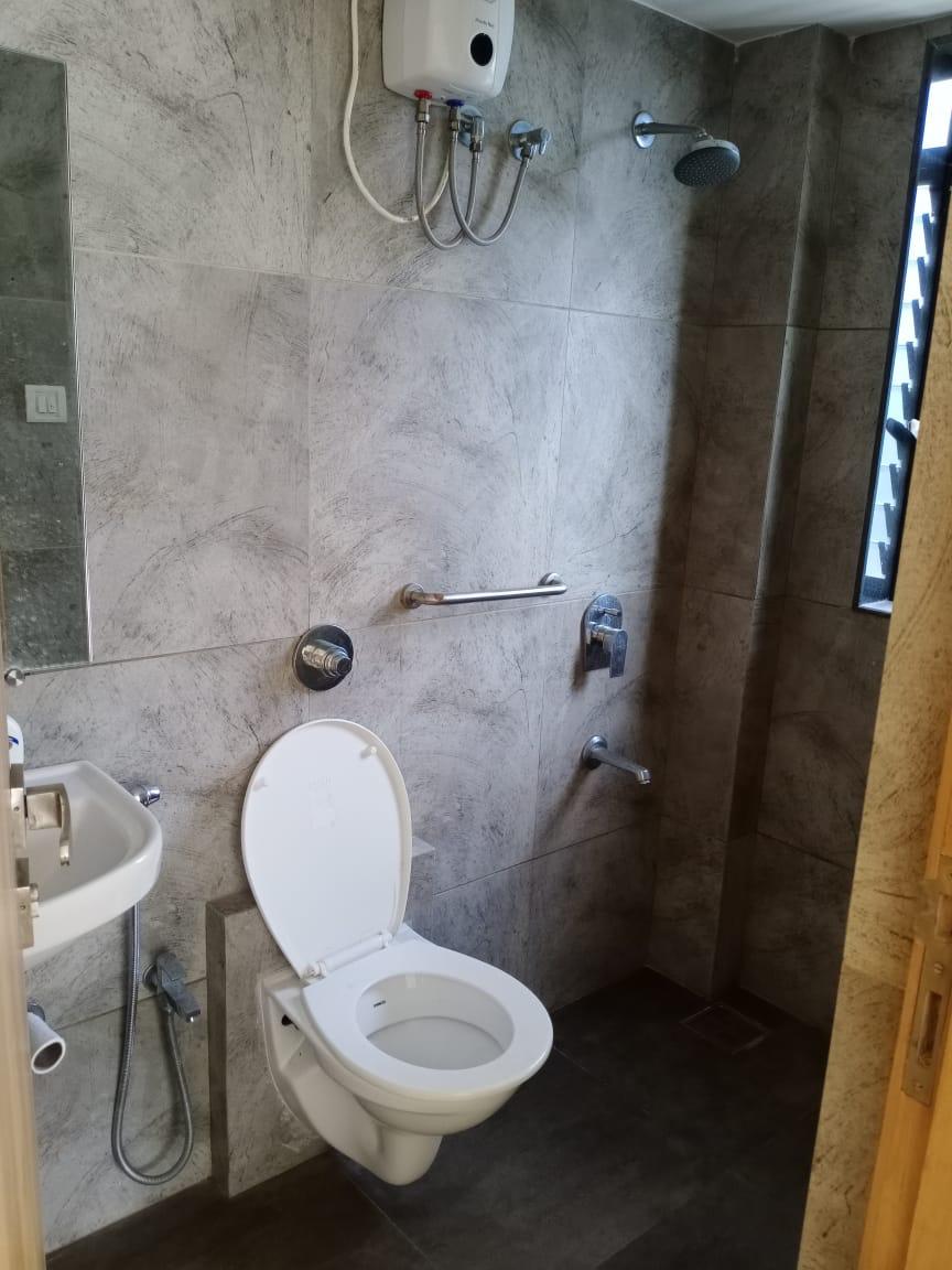 3 BHK Apartment for Sale in Santacruz West Mumbai
