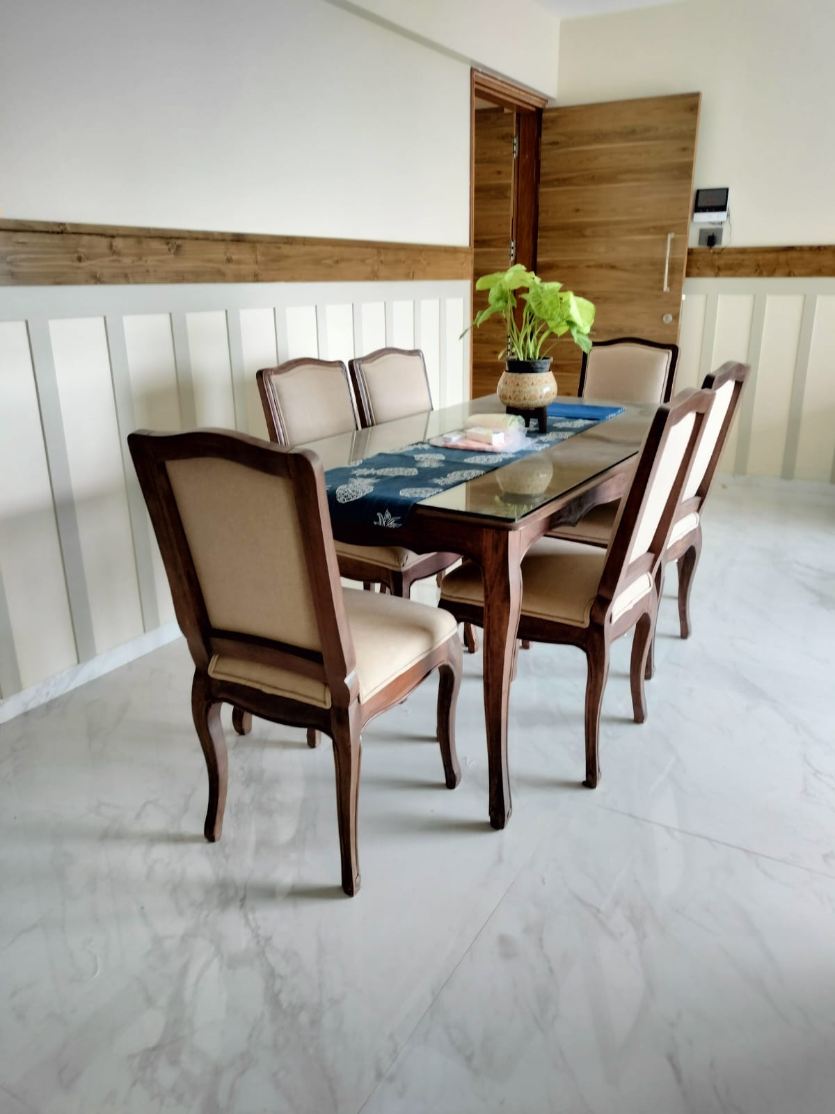 3 BHK Apartment for Rent in Santacruz West Mumbai