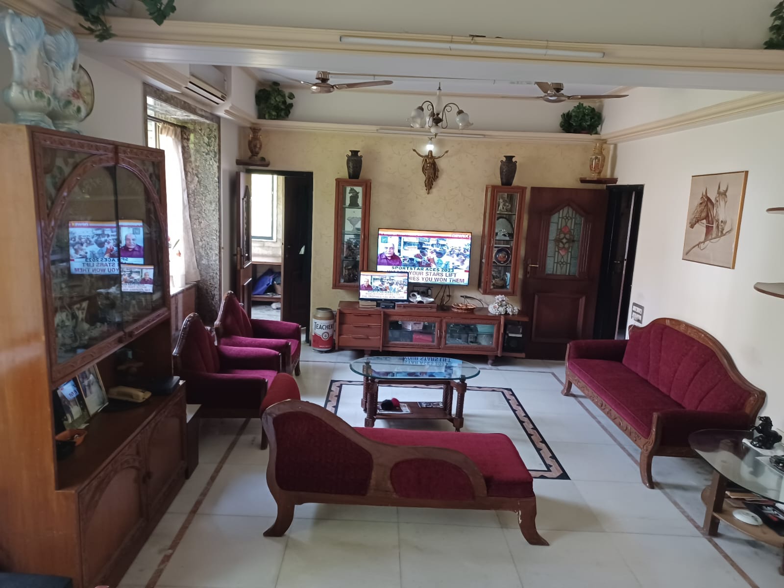 4 BHK Apartment for Sale in Mahim West Mumbai