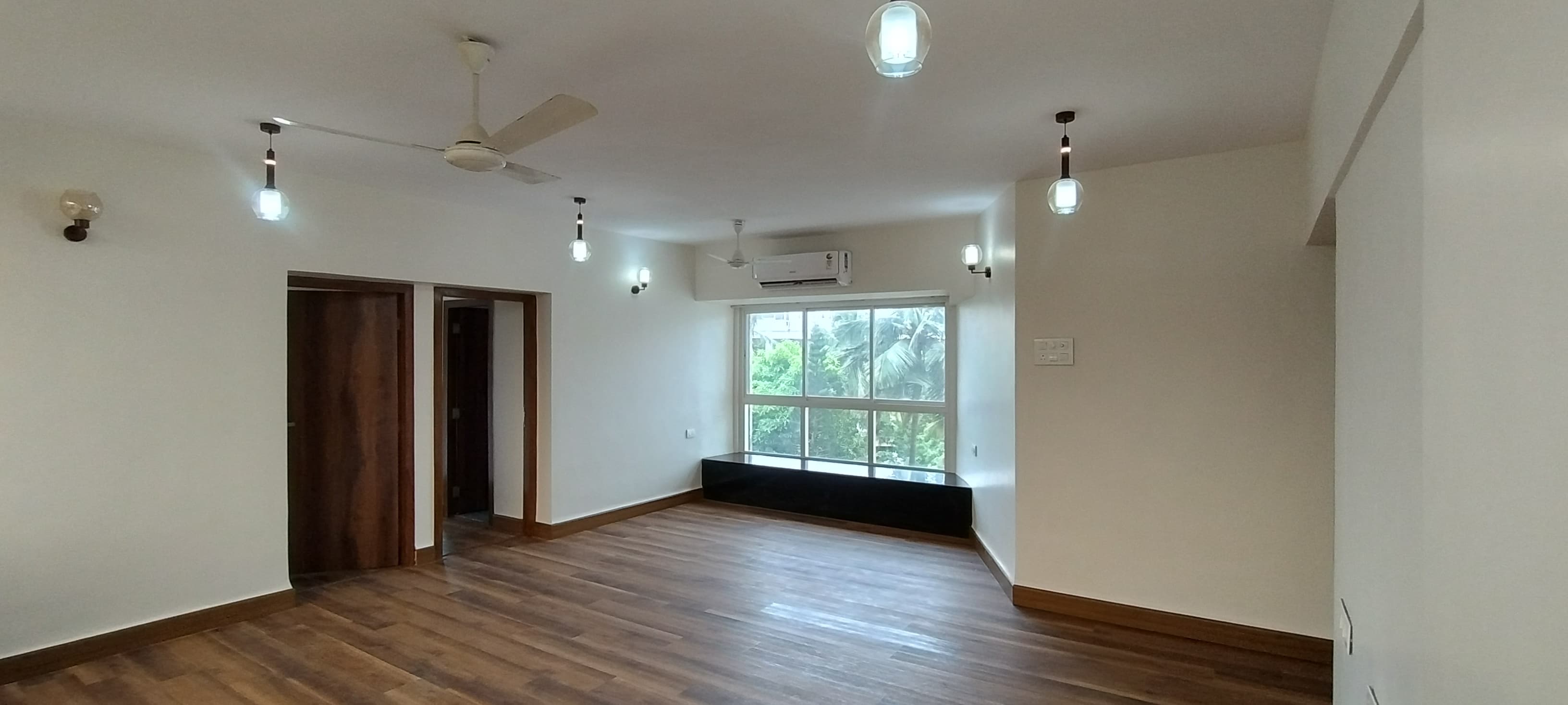 4 BHK Apartment for Rent in Bandra West Mumbai