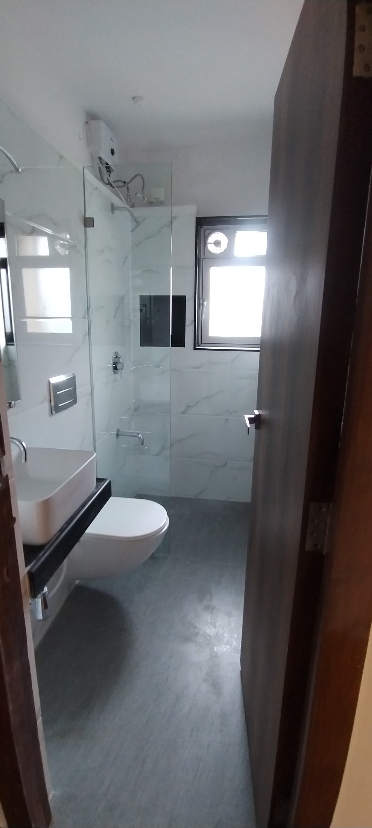 4 BHK Apartment for Rent in Bandra West Mumbai