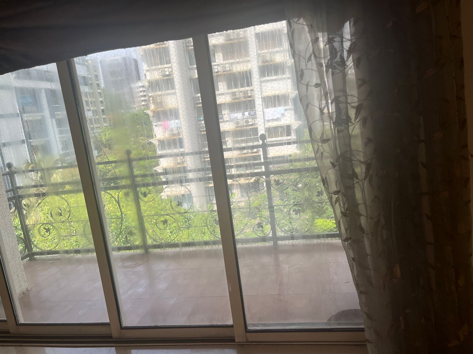 4 BHK Apartment for Rent in Bandra West Mumbai