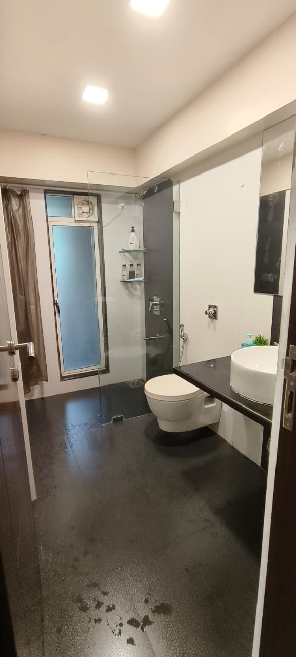 3 BHK Apartment for Sale in 15th Road Mumbai