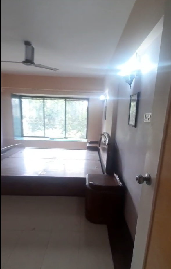 2 BHK Apartment for Sale in St  Martin Road Mumbai