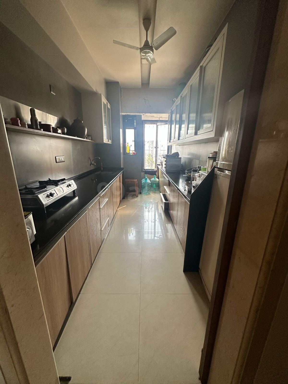 2 BHK Apartment for Sale in N S Road no.2 Mumbai