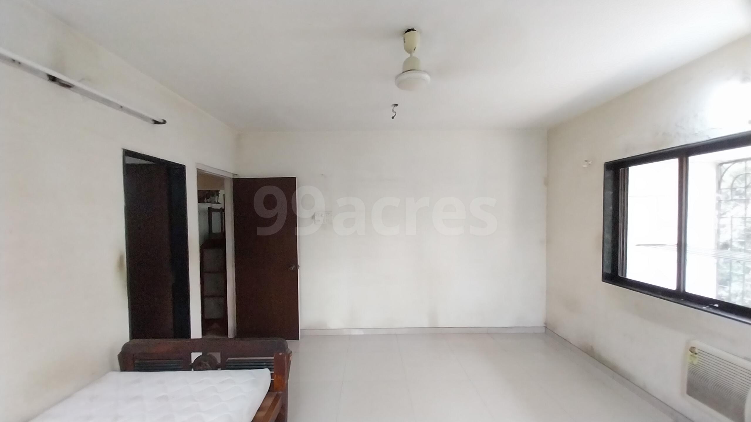 3 BHK Apartment for Sale in Almeida park Mumbai