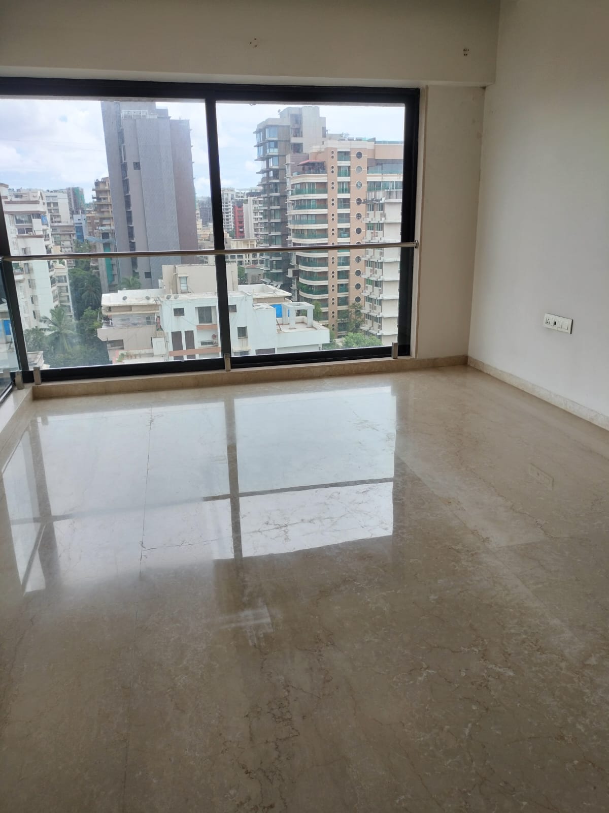 3 BHK Apartment for Rent in 16th Road Mumbai