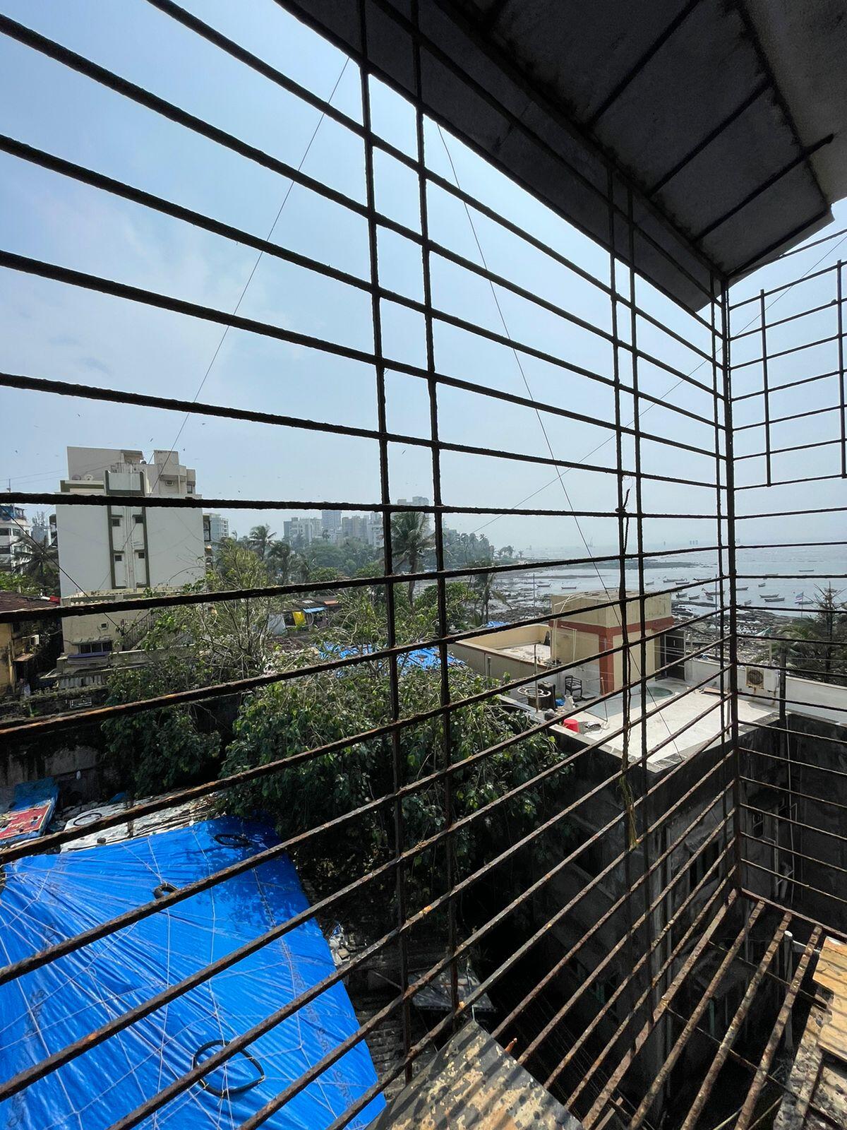 2 BHK Apartment for Rent in Bandra West Mumbai