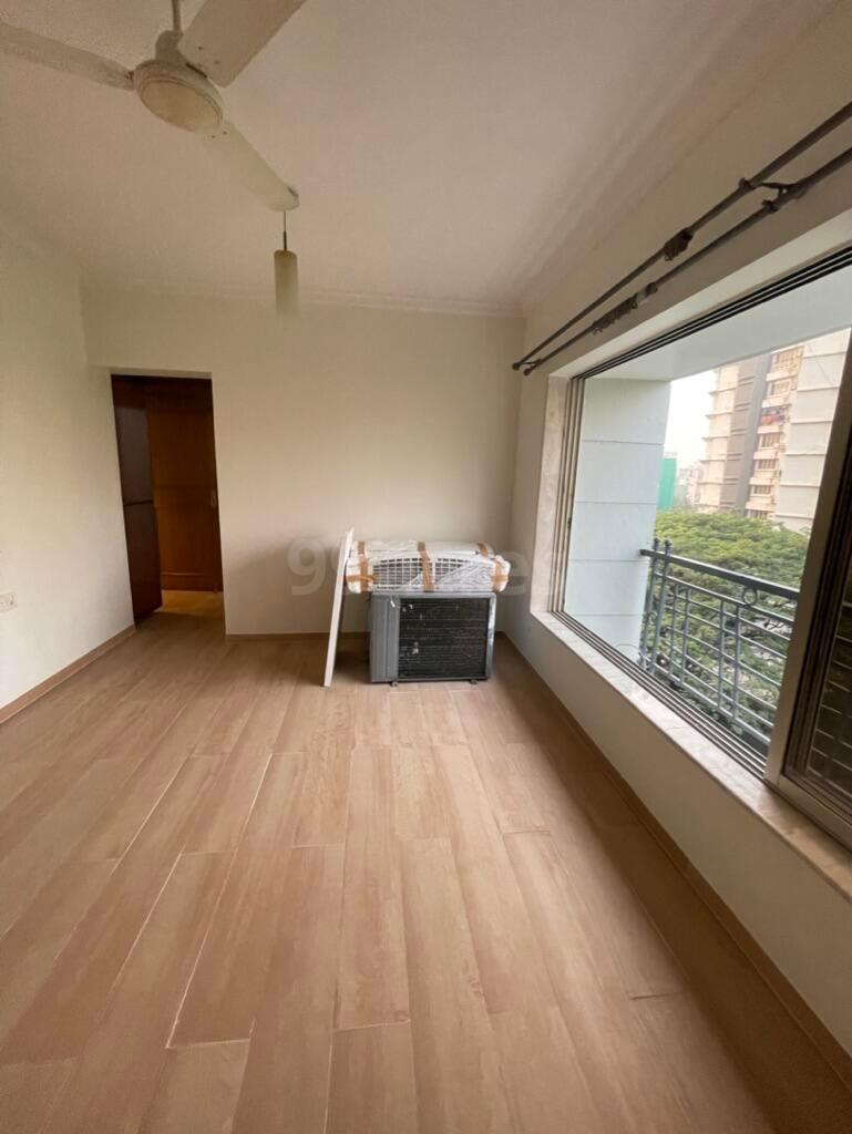 4 BHK Apartment for Sale in Bandra West Mumbai