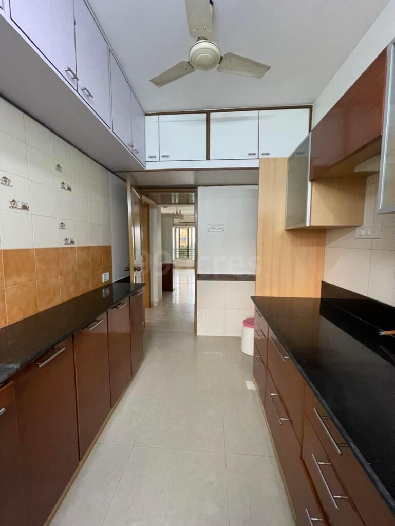 4 BHK Apartment for Sale in Bandra West Mumbai