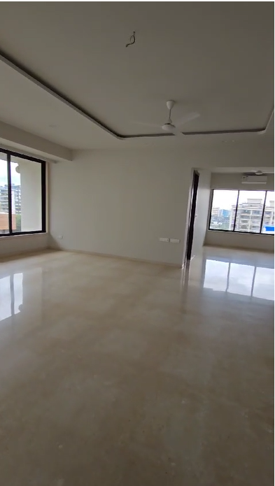 4 BHK Apartment for Rent in Gulmohar Cross rd no.4 Mumbai