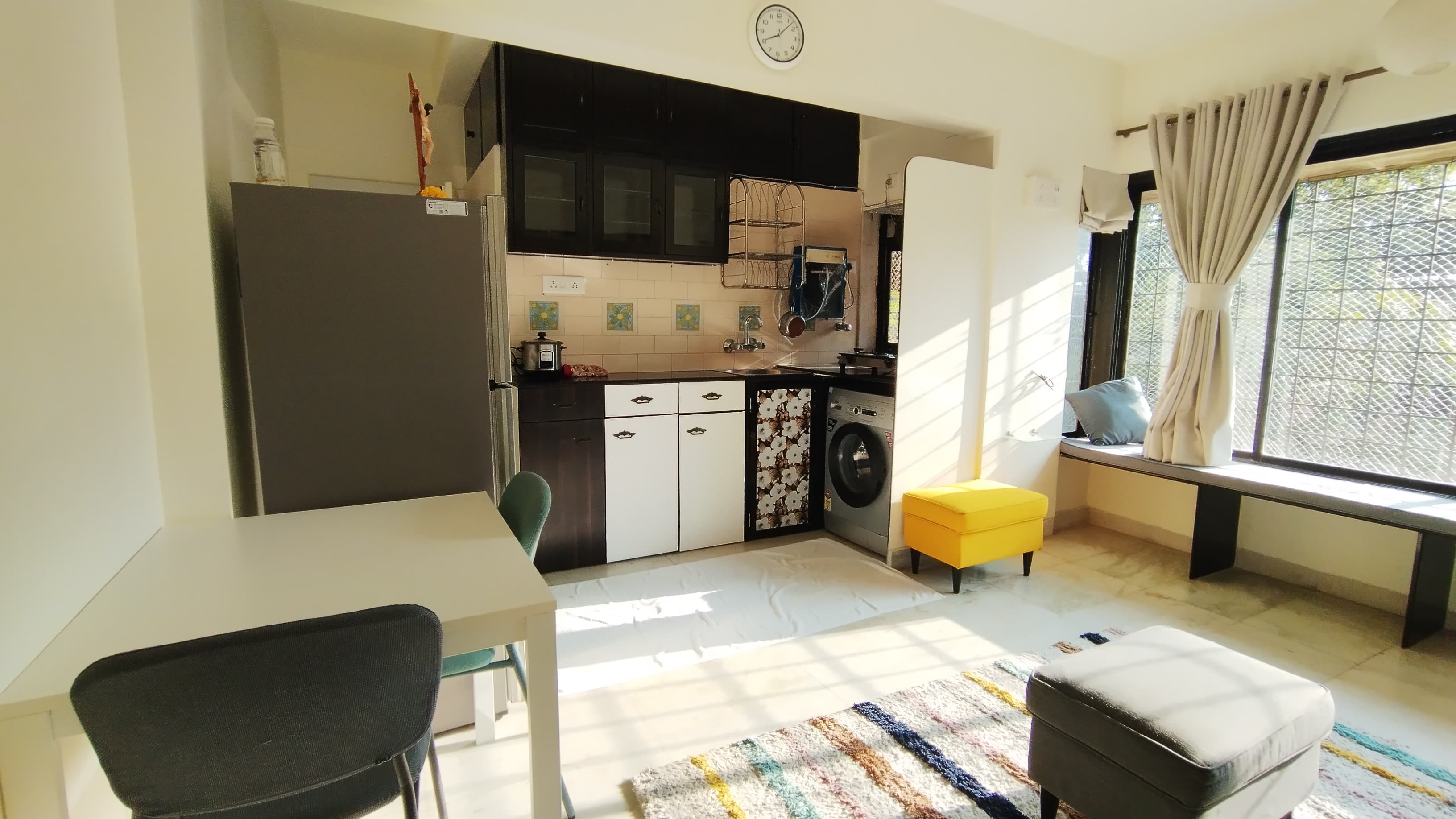 1 BHK Apartment for Rent in Ranwar Mumbai