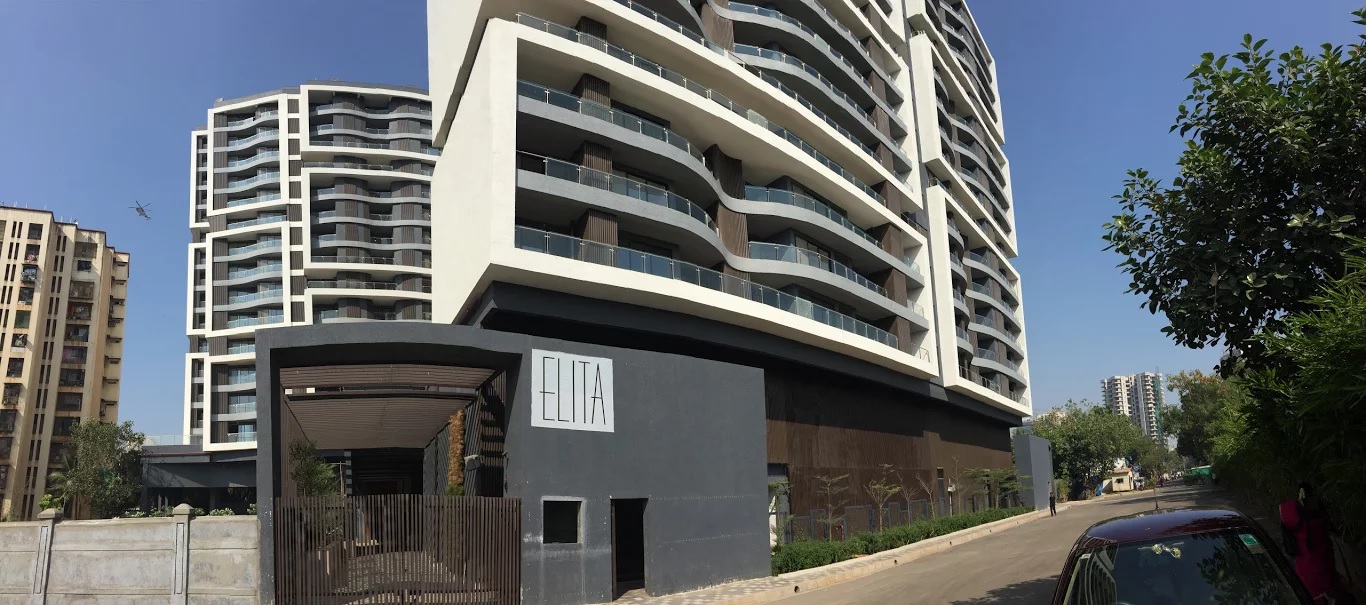 2 BHK Apartment for Sale in Andheri West Mumbai