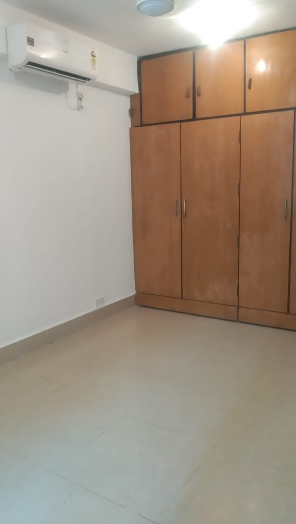 1 BHK Apartment for Rent in Pali Hill Mumbai