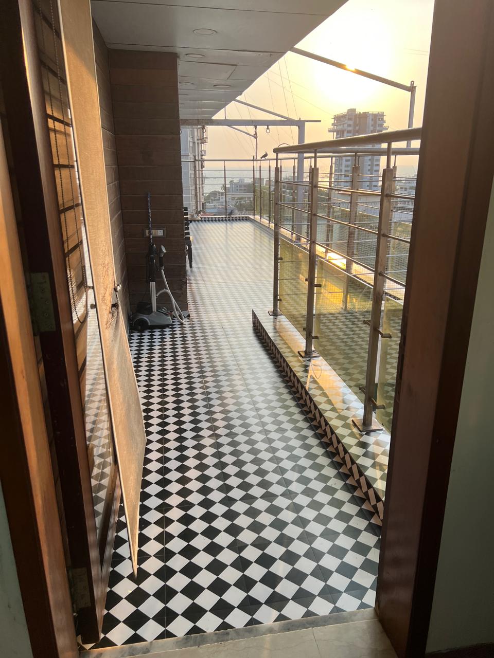 3 BHK Apartment for Rent in Bandra West Mumbai