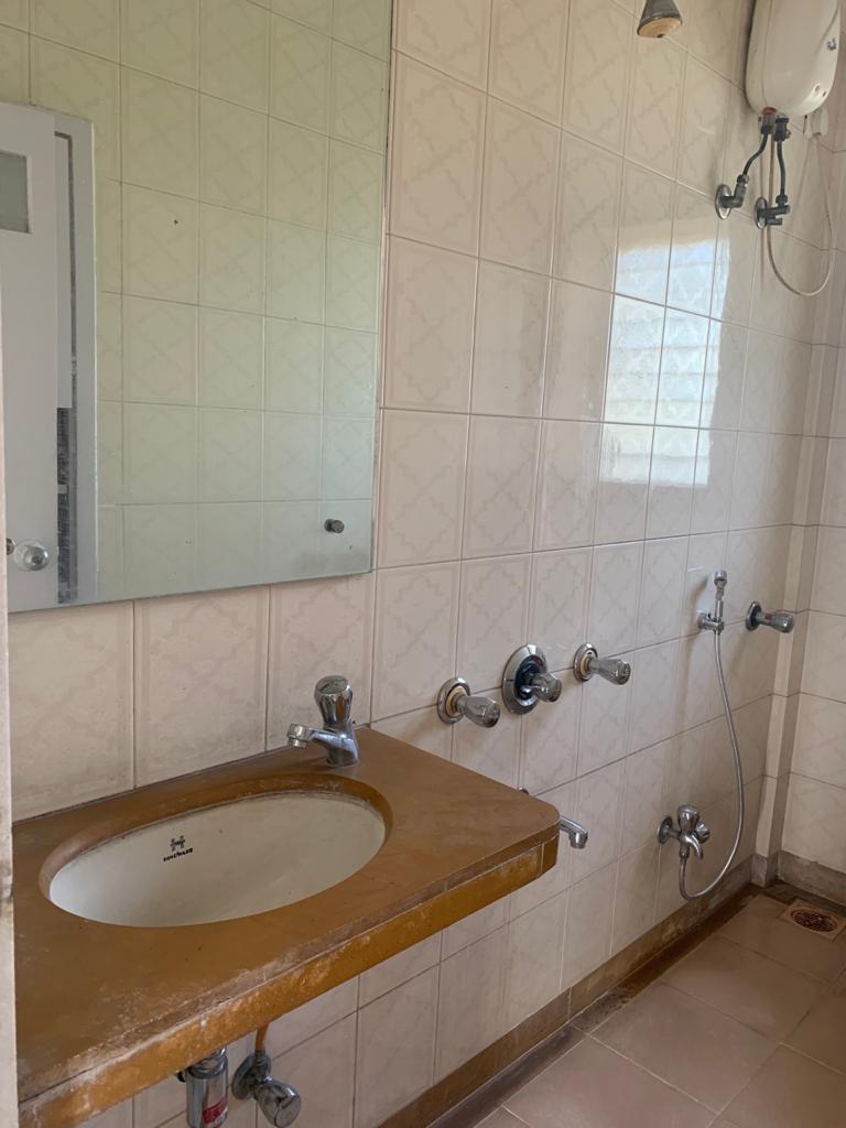 2 BHK Apartment for Rent in Bandra West Mumbai