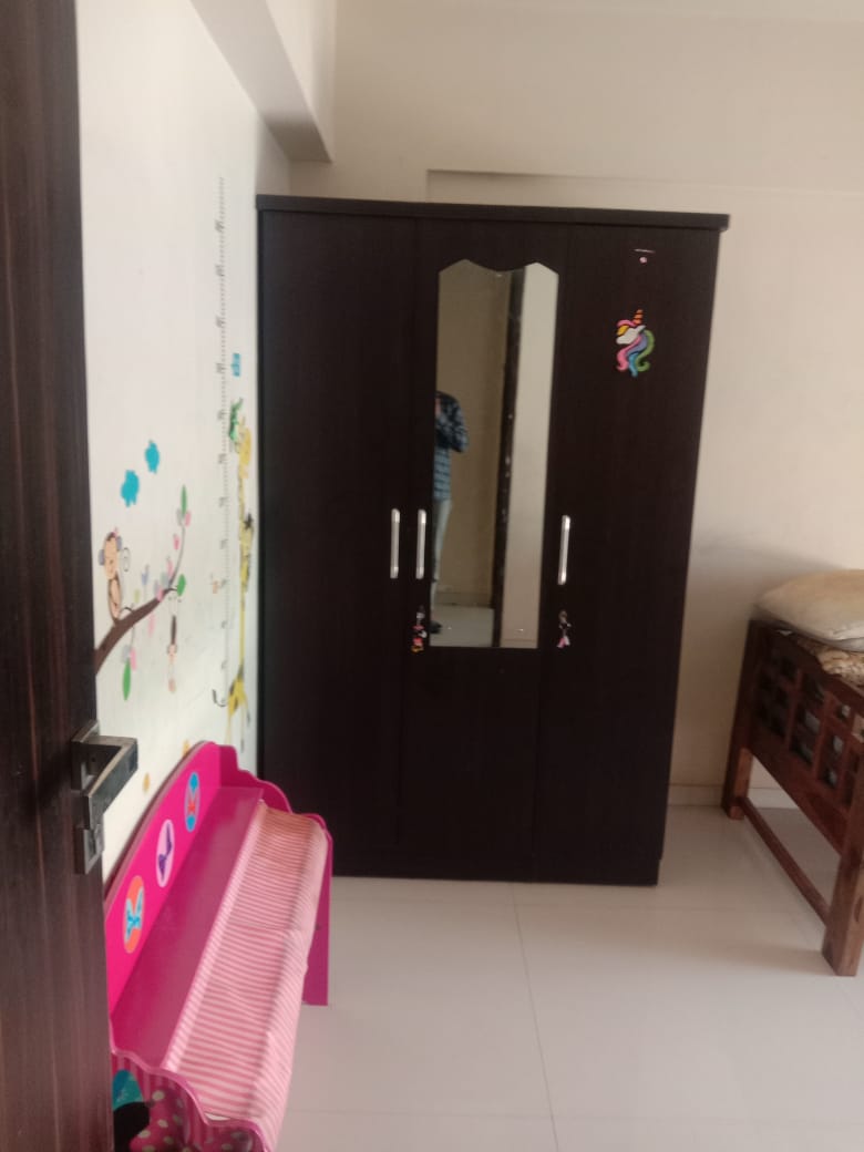 2 BHK Apartment for Rent in Main Avenue Road Mumbai