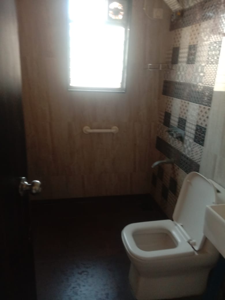 2 BHK Apartment for Rent in Main Avenue Road Mumbai