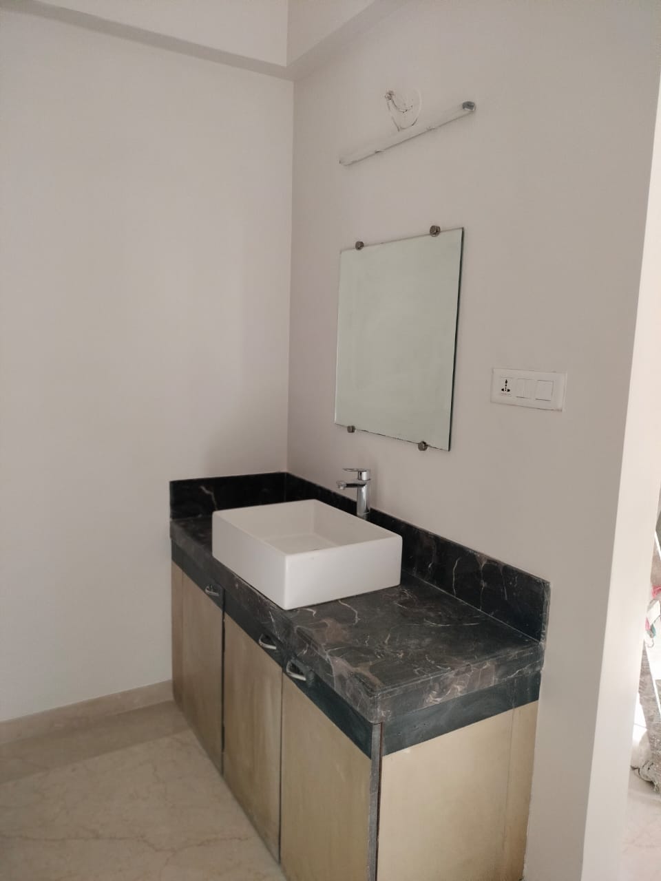 3 BHK Apartment for Rent in Santacruz West Mumbai